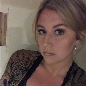 Meet your Posher, Sydney